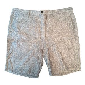 Levi’s - Jean Color Flat Front Shorts - Size 42